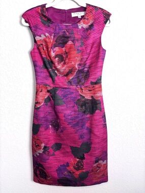 Trina Turk Pink Floral Sheath Fitted Cocktail Dress Women’s 2 Wedding Guest
